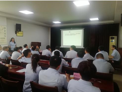 
				   
					同力水泥豫西運營(yíng)區舉辦“慶七一 學(xué)制度”知識競賽活動(dòng)
				 